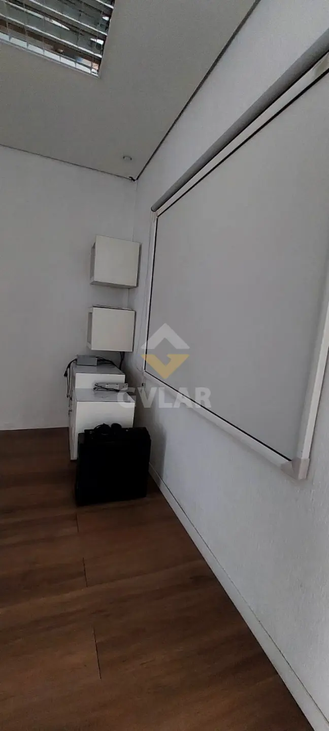 SOBRADO COMERCIAL COMPLETO - ÓTIMA LOCALIZAÇÃO